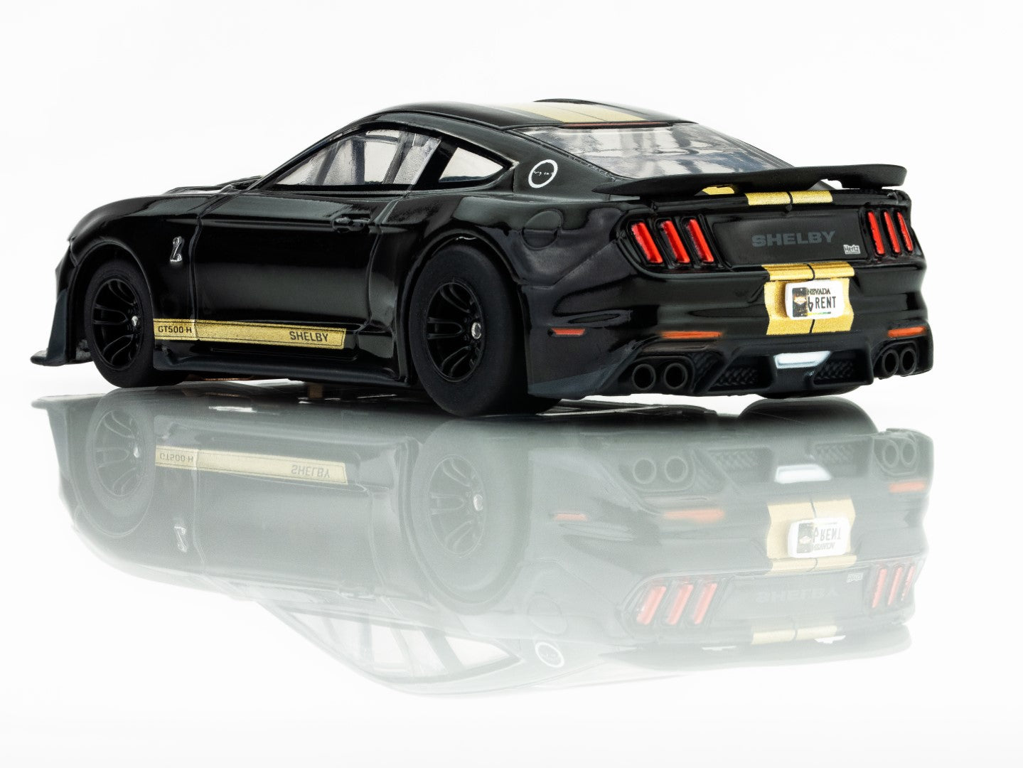 AFX 22082 Ford Shelby Mustang GT500KR Black/Gold Mega G+ HO Slot Car