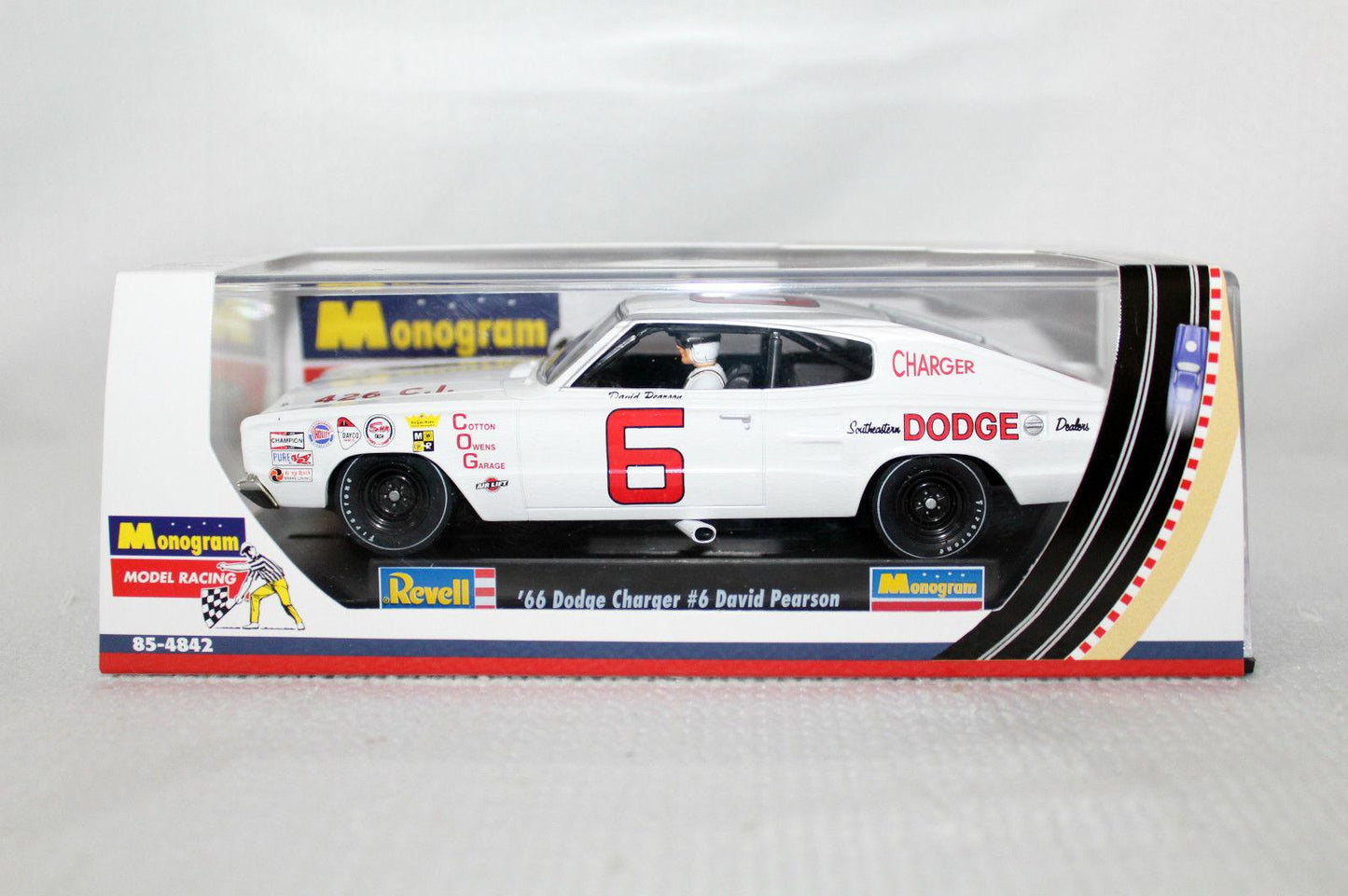 Revell Monogram David Pearson 1966 Dodge Charger Nascar 1/32 Slot Car 85-4842