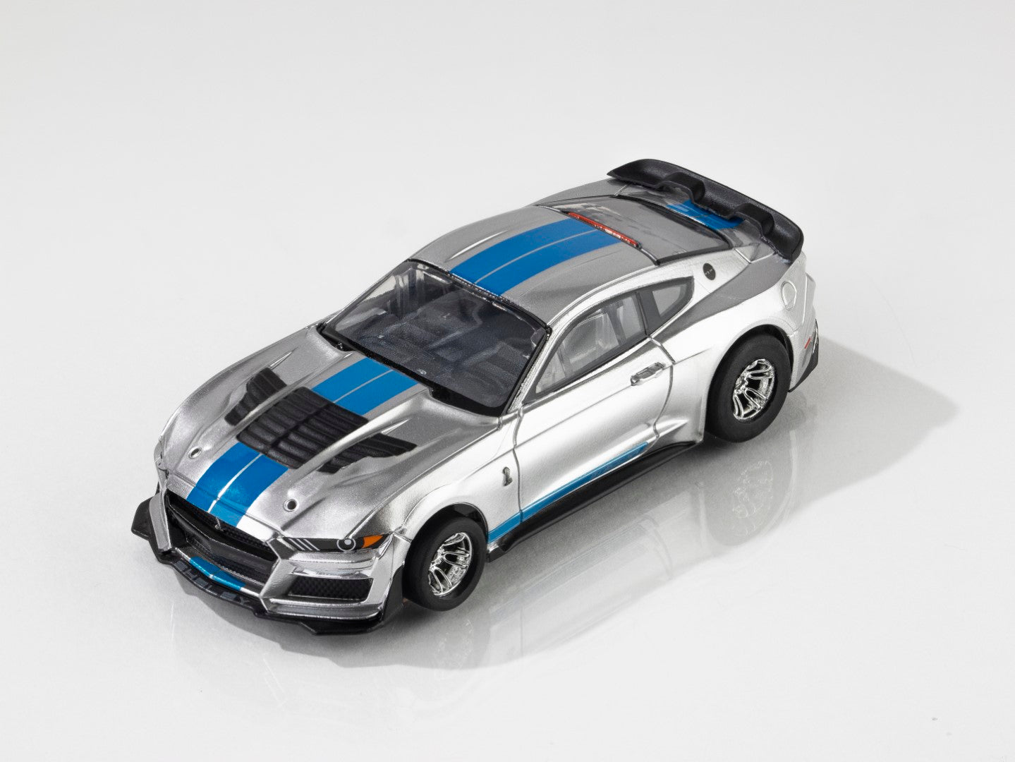 AFX 22099 Ford Shelby Mustang GT500KR Silver/Blue Mega G+ HO Slot Car