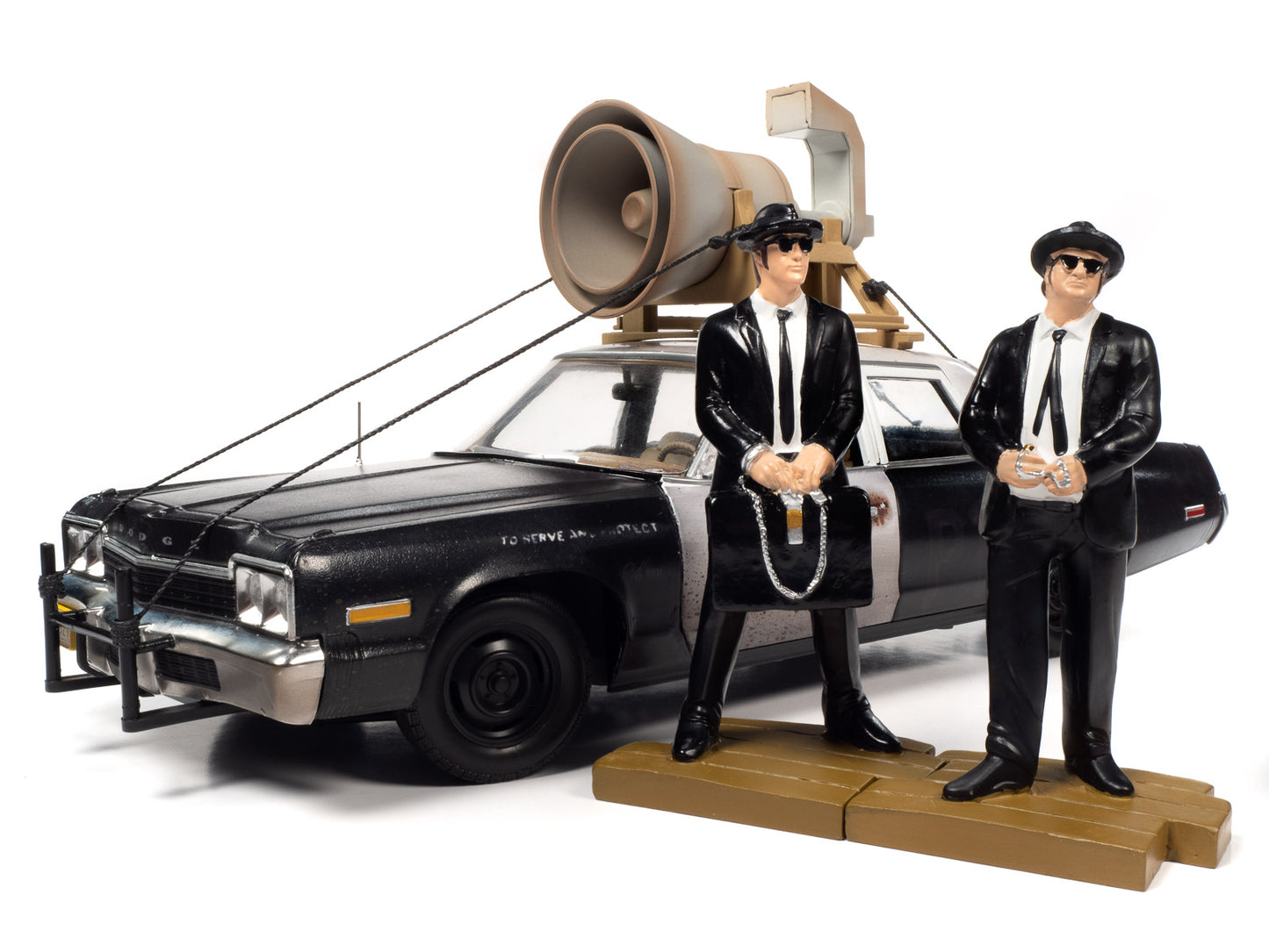 Auto World The Blues Brothers 1974 Dodge Monaco Bluesmobile 1/18 Car AWSS133