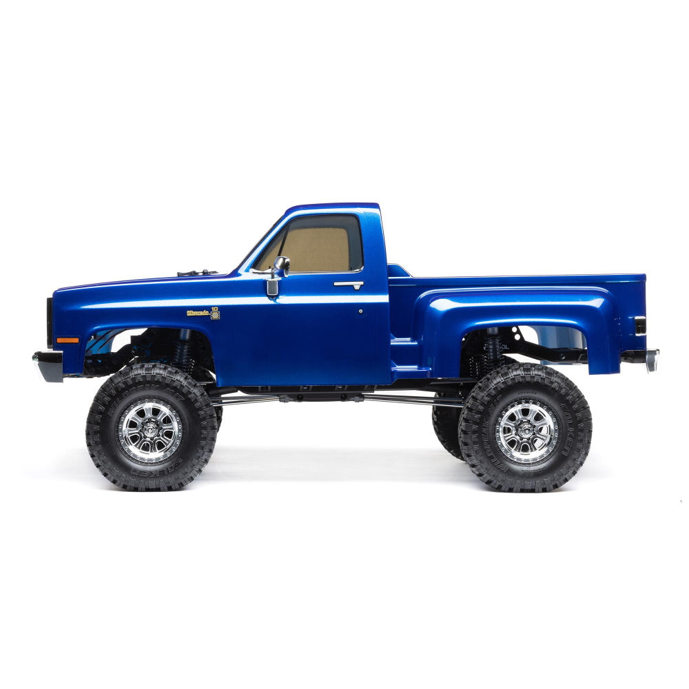 Axial AXI03030T1 1/10 SCX10 III Base Camp 1982 Chevy K10 4X4 RTR Crawler - Blue