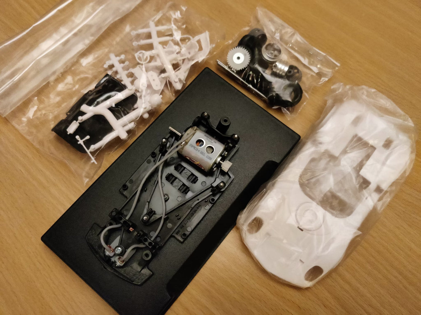 Thunderslot McLaren Elva MkI Can-Am White Kit Thunder 1/32 Slot Car CA004K