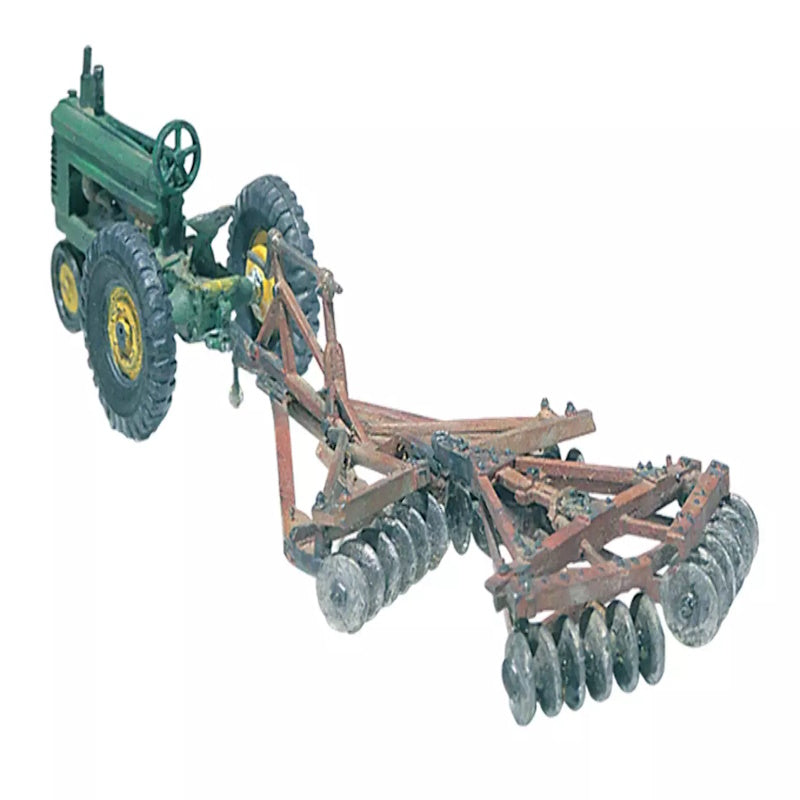 Woodland Scenics D207 HO Disc & Tractor Vehicle Figure Kit