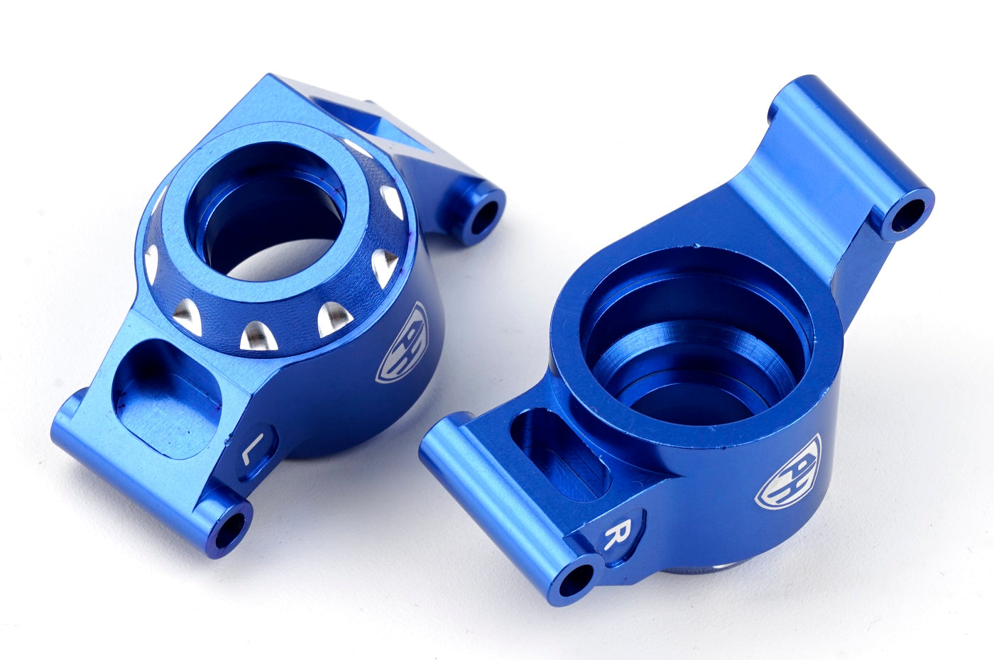 Powerhobby Aluminum Rear Stub Axle Carriers Blue FOR Traxxas Slash / Maxx Slash