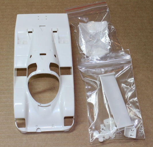 BRM White Unpainted Porsche 962C Body Kit (Wing Type A) 1/24 Slot Car S-001