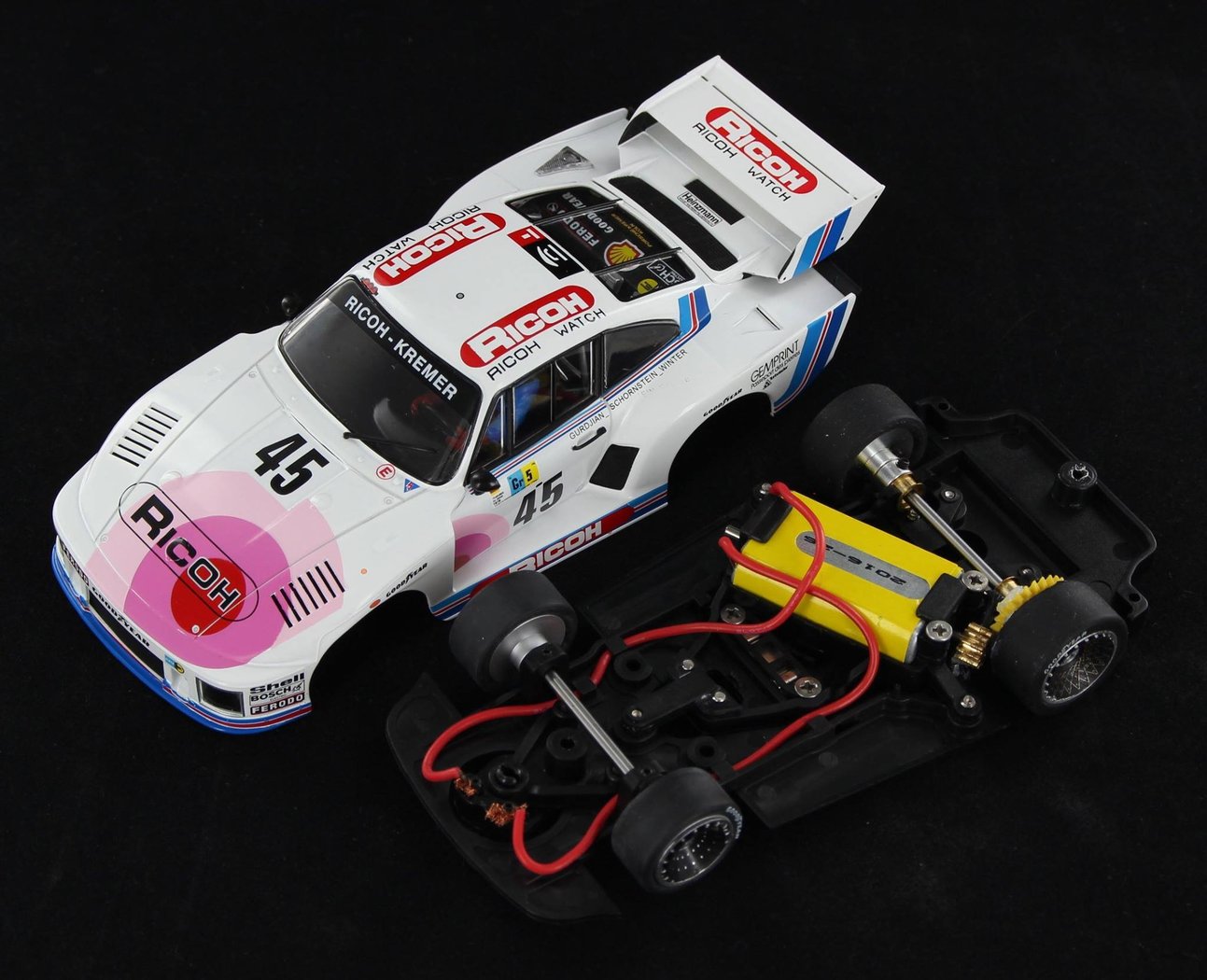 Racer Sideways Porsche 935 K2 Kremer Le Mans 24hrs 1978 1/32 Slot Car SW45