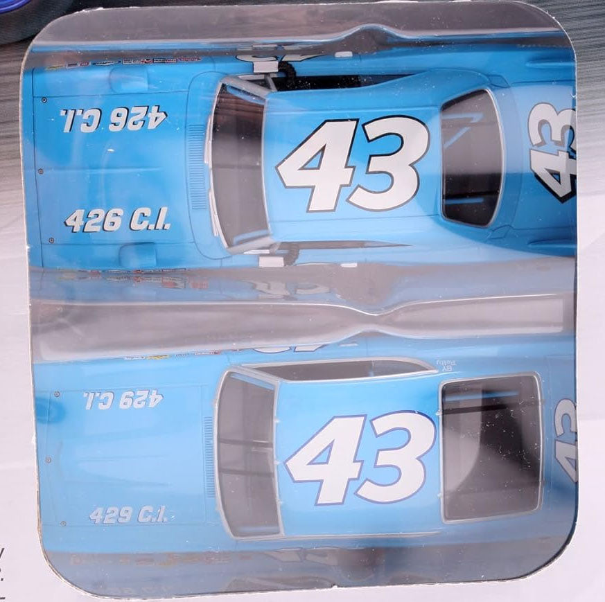 Carrera Richard Petty Plymouth Superbird Ford Torino Talladega 1/32 Slot Car