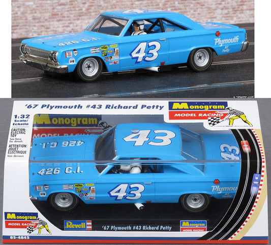 Revell Monogram 1967 Plymouth Richard Petty Nascar #43 1/32 Slot Car 85-4845