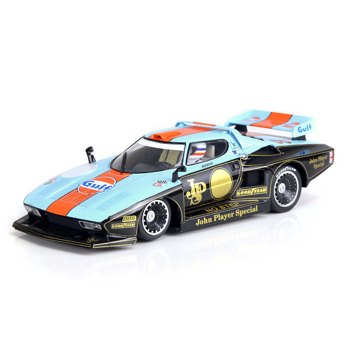 Racer Sideways Lancia Stratos GR5 JPS/Gulf USA Limited Edition 1/32 Slot Car