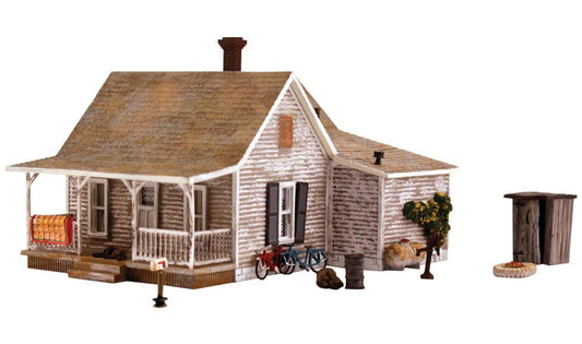 Woodland Scenics BR5040 HO Old Homestead Structure  Built-&-Ready - PowerHobby