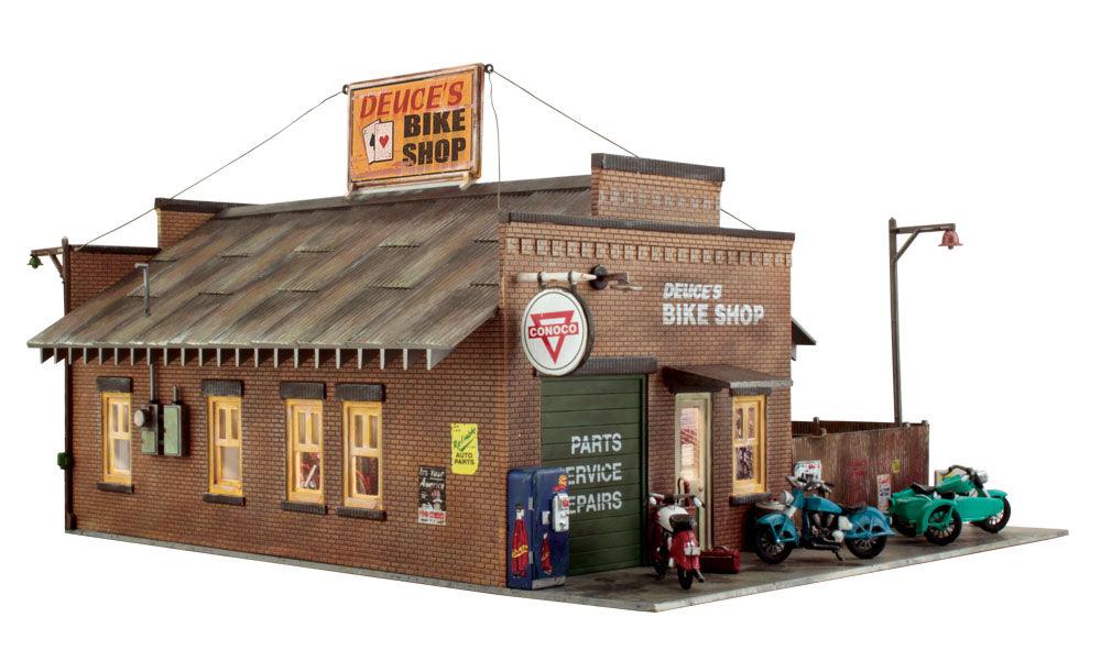 Woodland Scenics BR5846 O Deuce's Cycle Shop Structure Built-&-Ready - PowerHobby