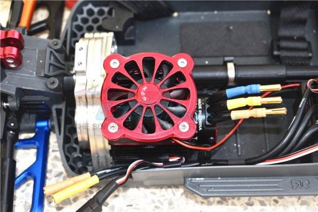 GPM ALUMINUM MOTOR HEATSINK W/ COOLING FAN ARRMA 1:10 KRATON 4S BLX / SENTON RED - PowerHobby